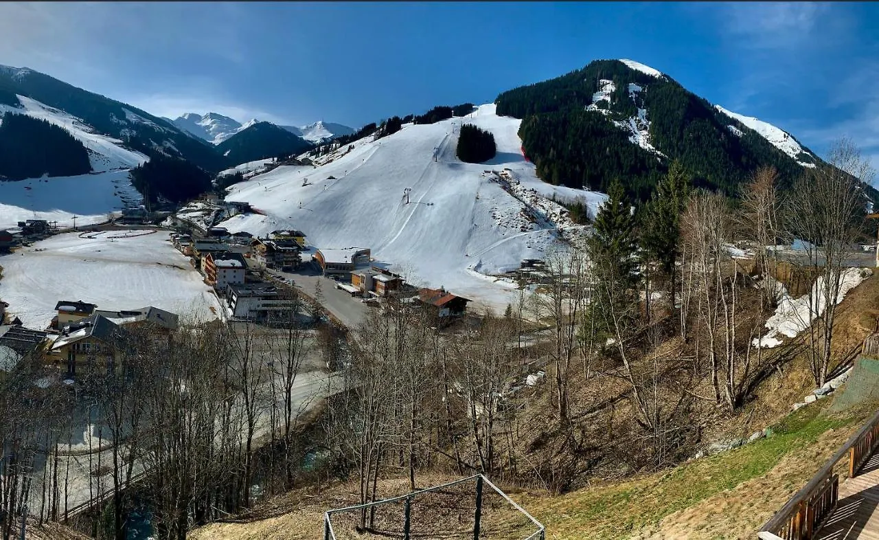 Apartment Riders Suite Saalbach-Hinterglemm Austria